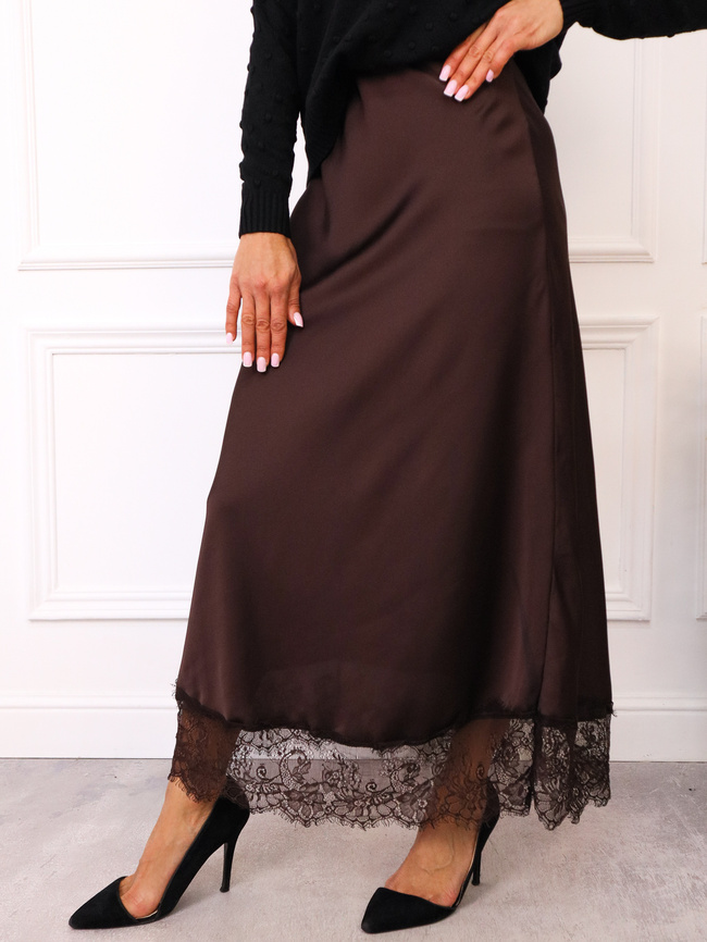 SPÓDNICA SATYNOWA MAXI ZAKOŃCZONA KORONKĄ-  CZEKOLADOWA