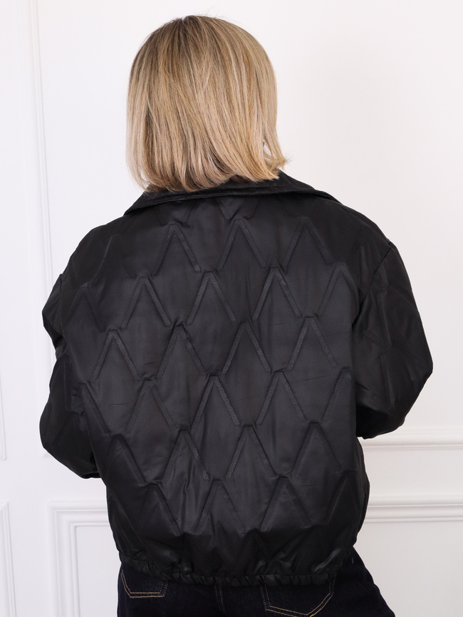 KURTKA PIKOWANA ZAPINANA NA ZŁOTE GUZIKI- CZARNA