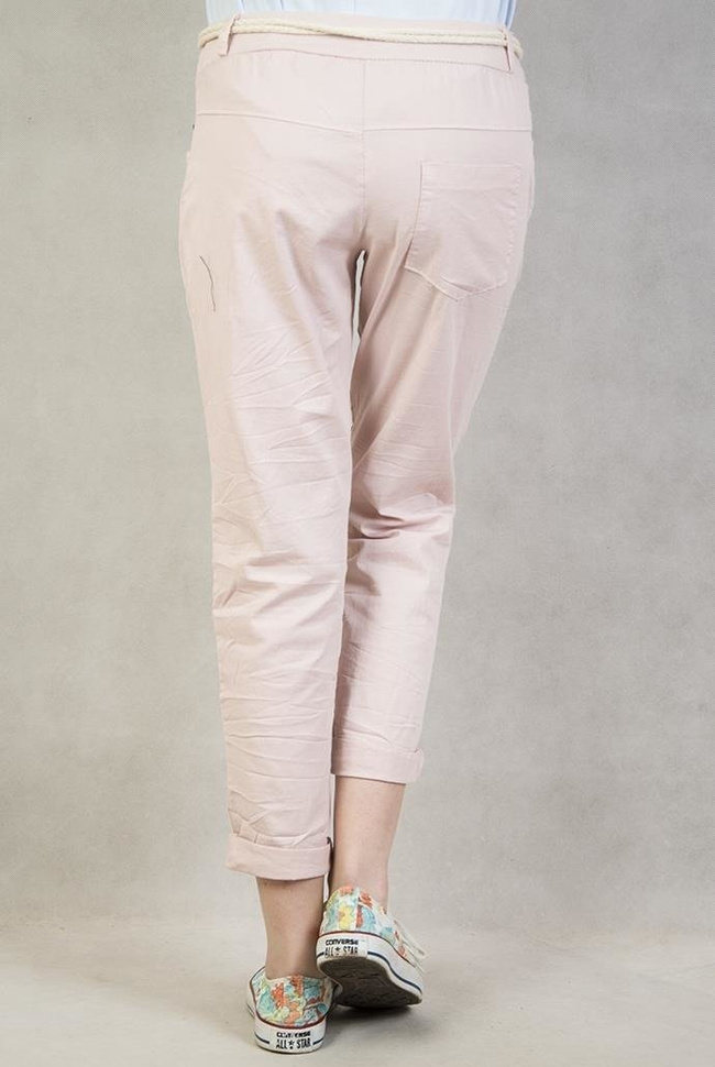 Różowe spodnie ze sznurkiem