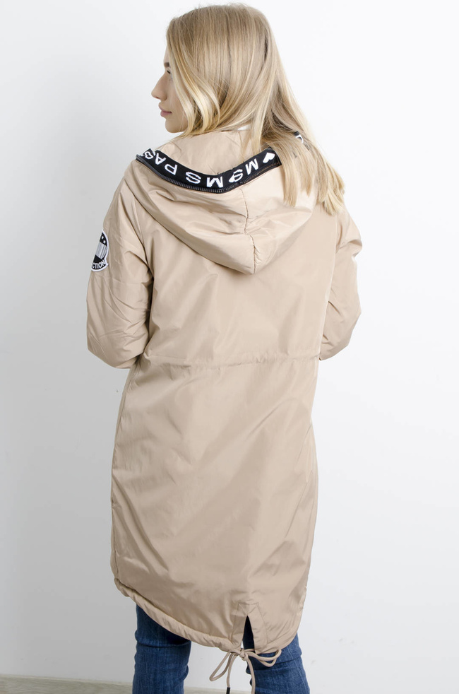 KURTKA PARKA Z KAPTUREM W KOLORZE BEŻOWYM