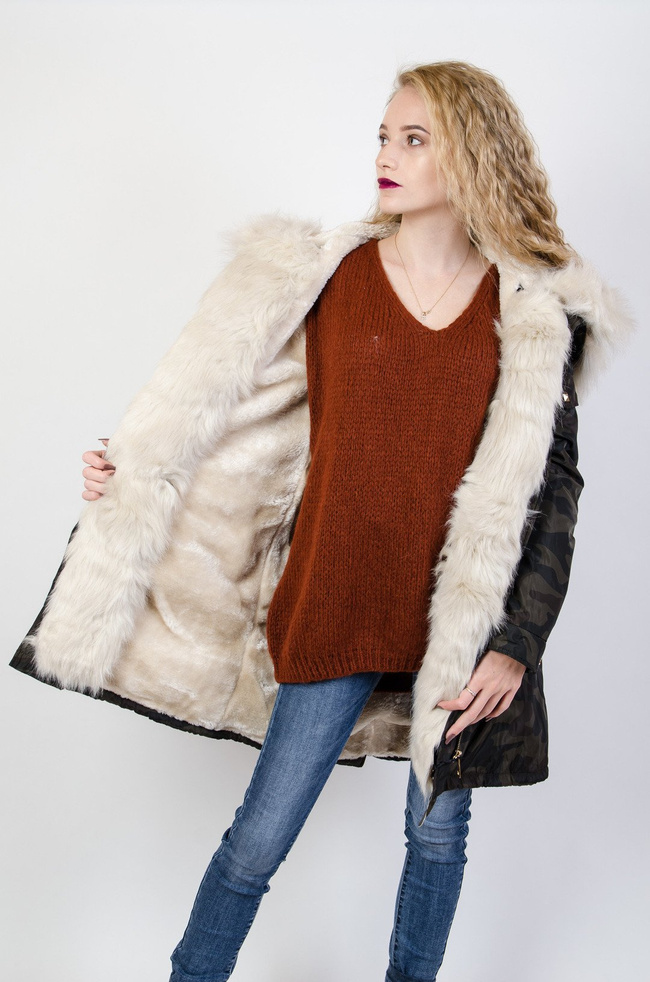 Kurtka moro ocieplana z futerkiem