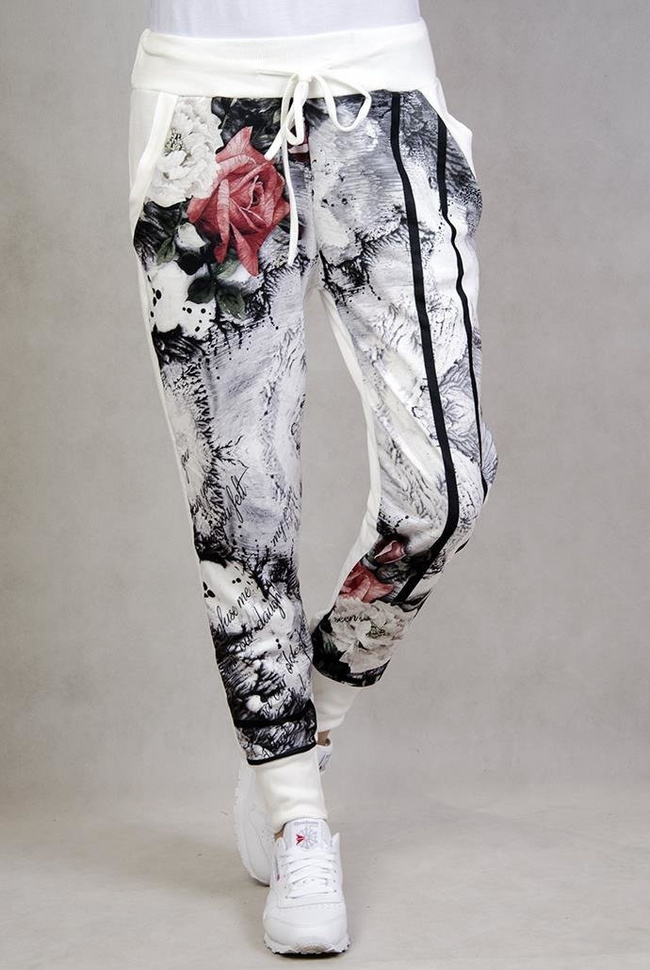 Dresowe spodnie z motywem kwiatowym
