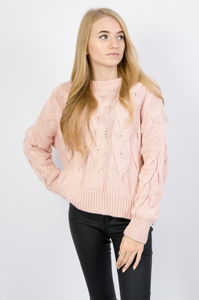 RÓŻOWY SWETER W WARKOCZ