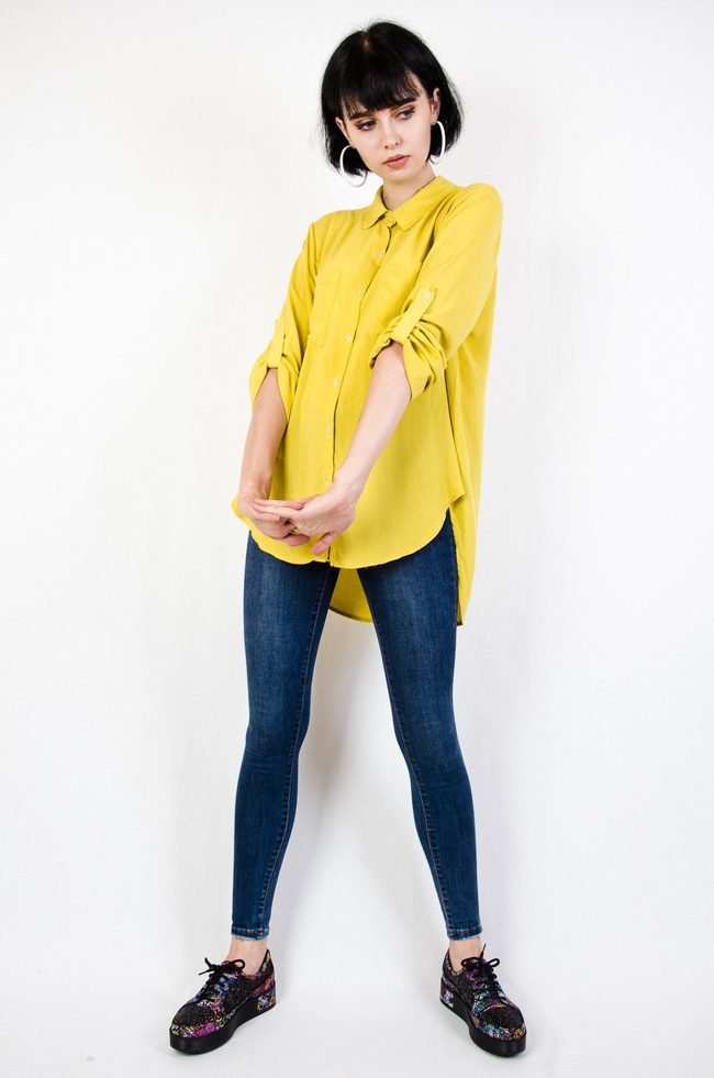Żółta asymetryczna koszula typu oversize