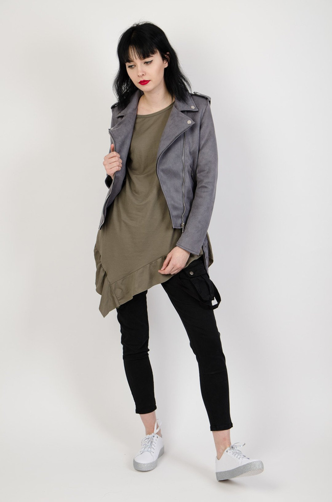 Szara zamszowa kurtka z paskiem na dole