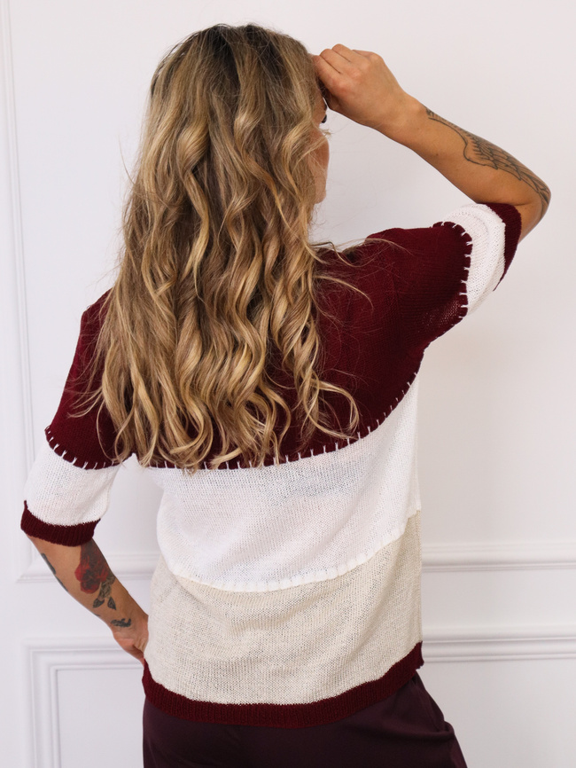 SWETER W PASKI Z KRÓTKIM RĘKAWEM- BORDOWY