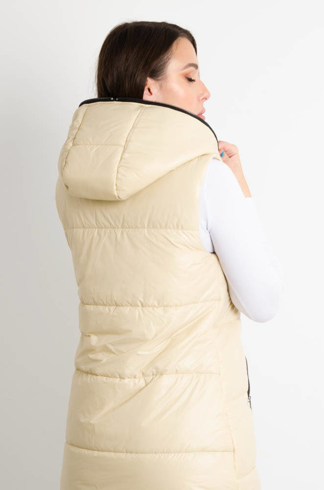 BEŻOWA DŁUGA KAMIZELKA Z KAPTUREM