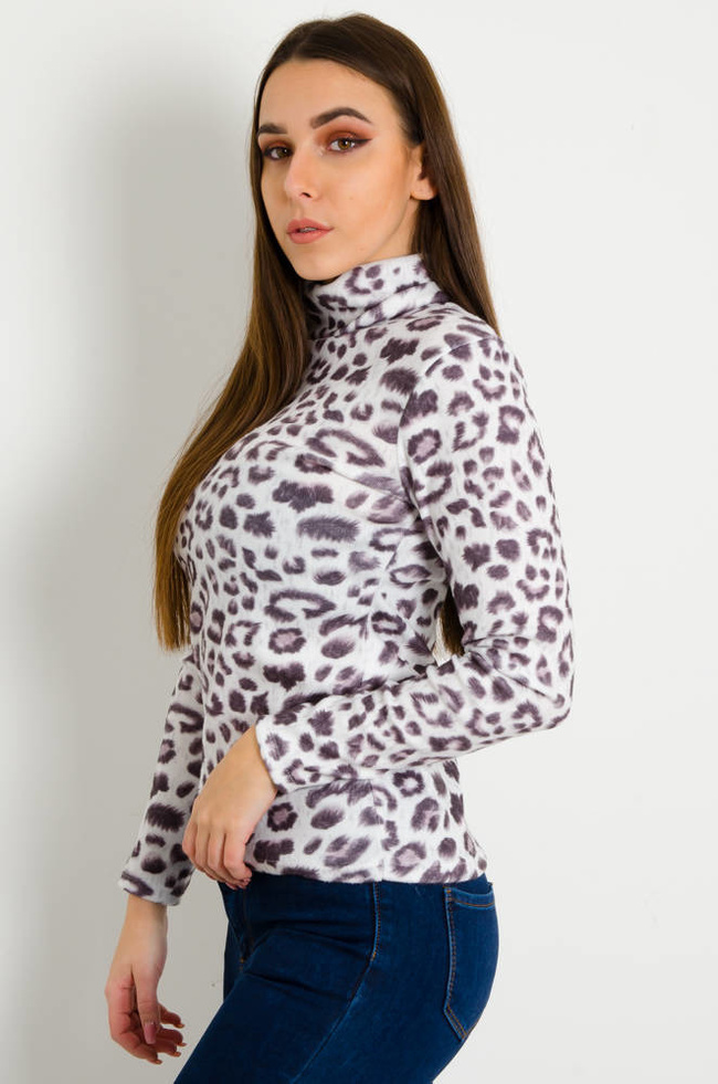 BIAŁY GOLF W PANTERKĘ