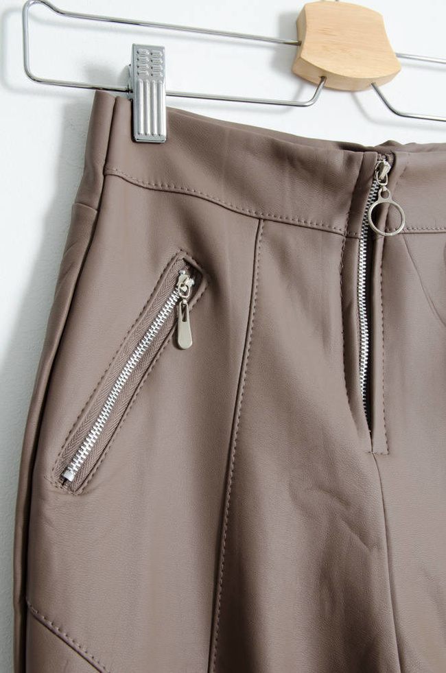 WOSKOWANE LEGGINSY Z PRZESZYCIAMI- WYSOKI STAN- MOKKA