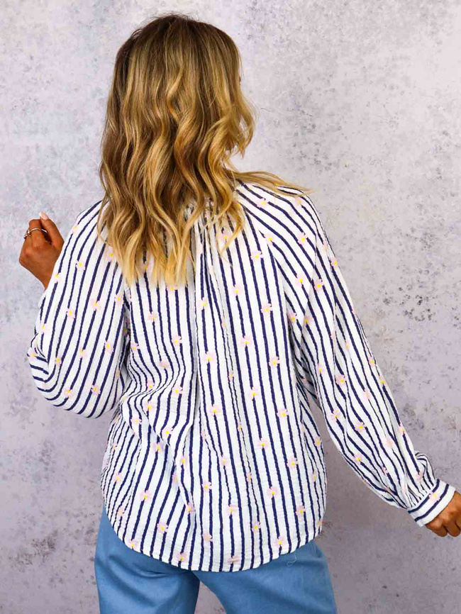 BLUZKA KOSZULOWA W PASKI I KWIATKI- GRANATOWA