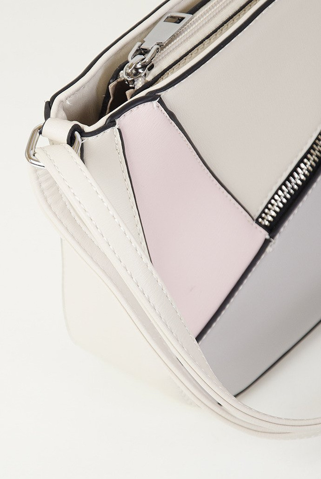 Beżowa torebka z kolorowym przodem