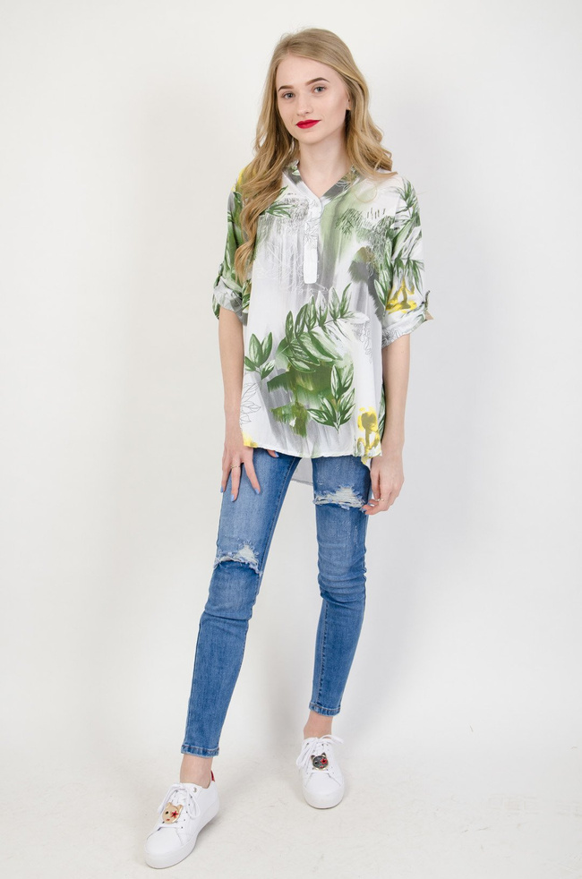 Biała koszula w liście