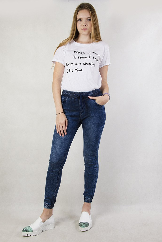 Spodnie z gumką przy nogawce