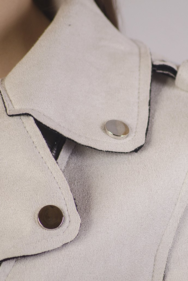 Beżowa ramoneska z zamszu