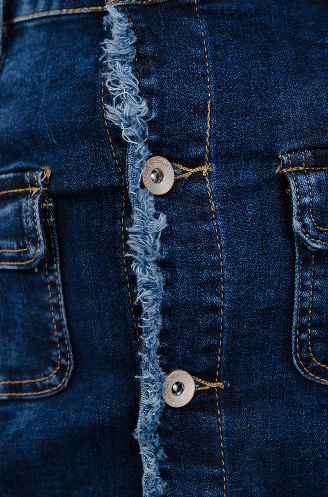 Jeansowa spódnica zapinana na guziki