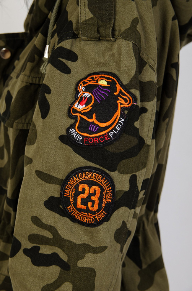 Moro kurtka przejściowa z naszywkami