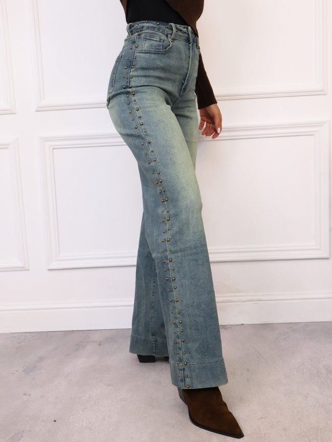 SPODNIE JEANSOWE Z SZEROKIMI NOGAWKAMI I OZDOBNYMI DŻETAMI- GRANATOWE