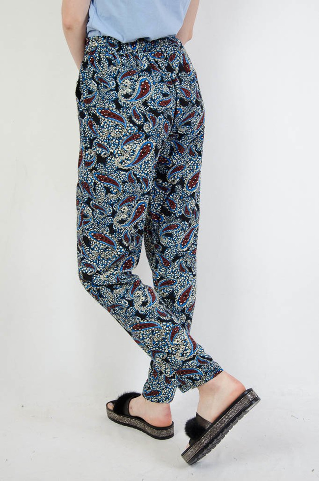 Długie spodnie alladynki w niebieskie wzory