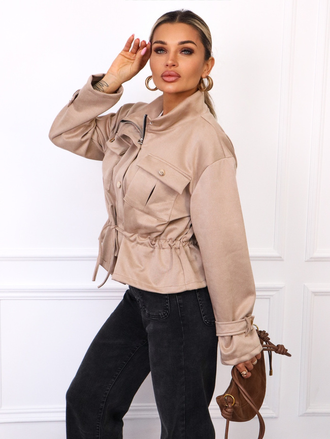 KURTKA Z IMITACJI ZAMSZU WIĄZANA W PASIE- BEŻOWA