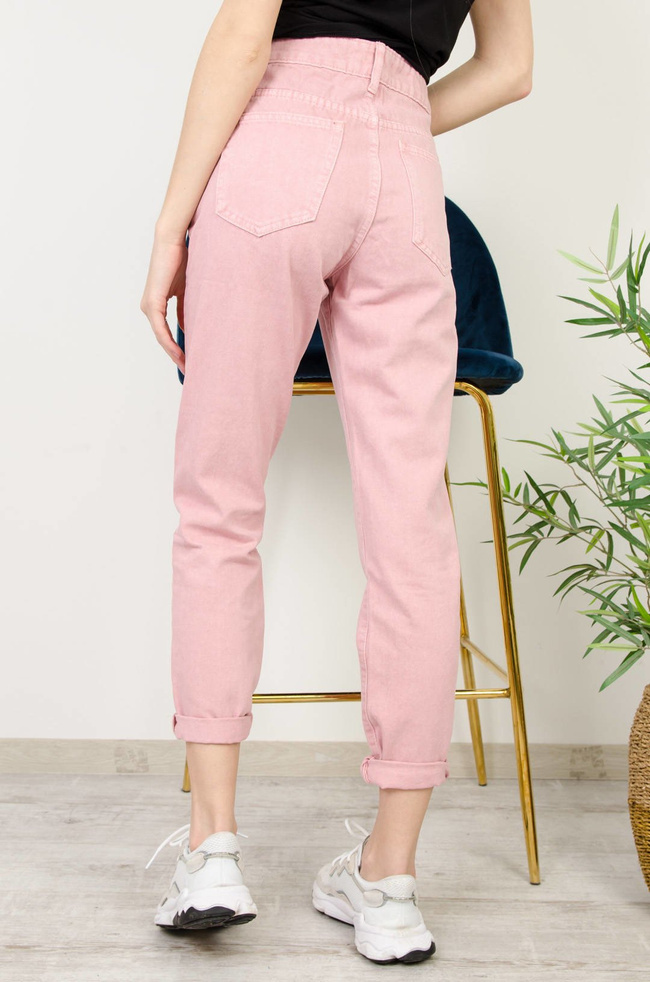 RÓŻOWE SPODNIE JEANSOWE MOM FIT-WYSOKI STAN