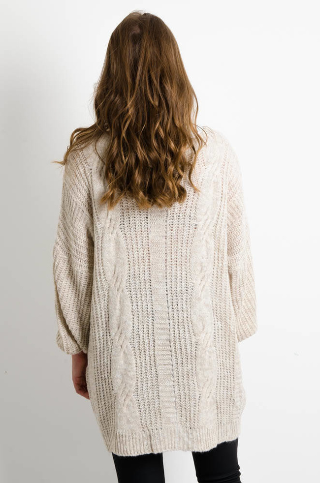 BEŻOWY SWETER Z BUFIASTYMI RĘKAWAMI