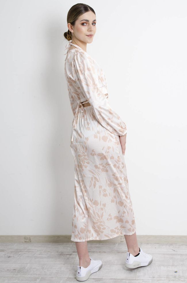 SUKIENKA BIAŁA W KWIATY Z WYCIĘCIEM