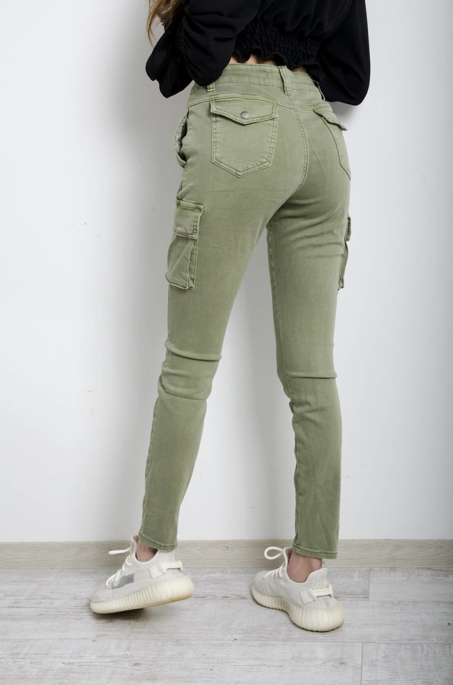 SPODNIE ZIELONE CARGO