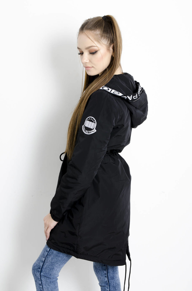 KURTKA PARKA Z KAPTUREM W KOLORZE CZARNYM