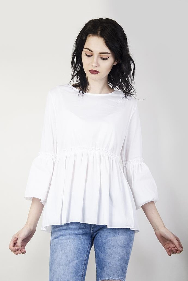 Biała koszula z wiązaniem z tyłu