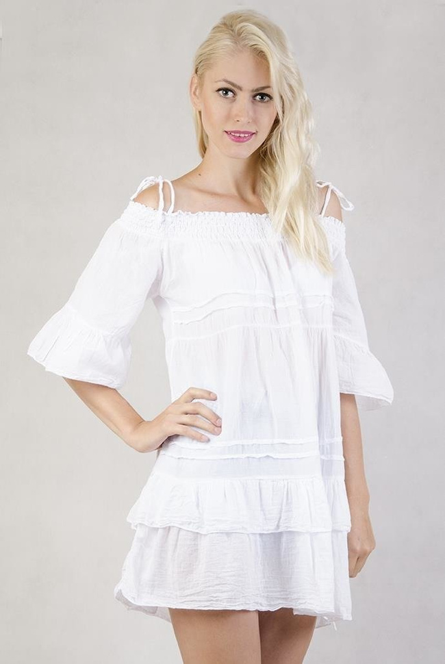 Biała tunika z falbanami i hiszpańskim dekoltem