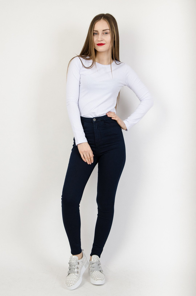 Intensywnie granatowe rurki z wysokim stanem