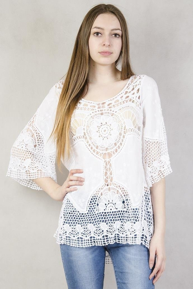 Ażurowa biała bluzka