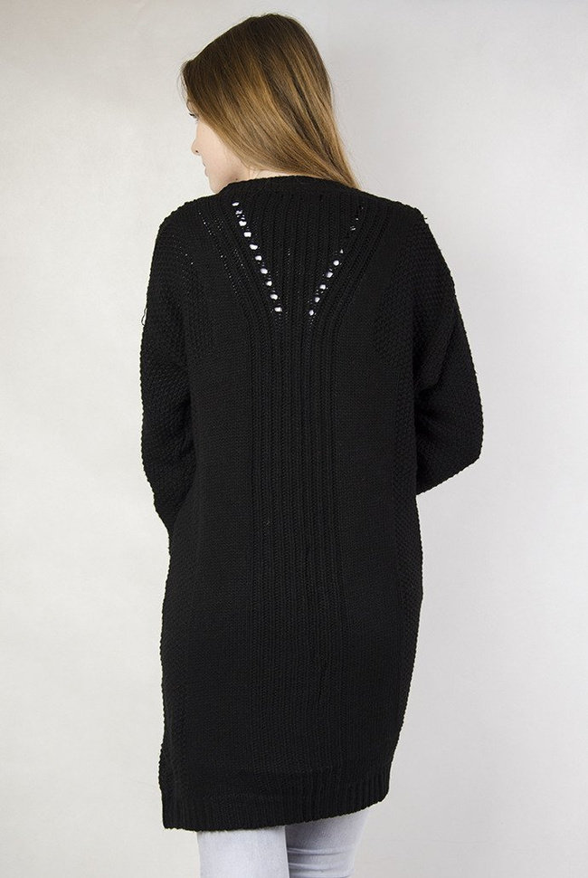 Długi czarny sweter z kieszeniami