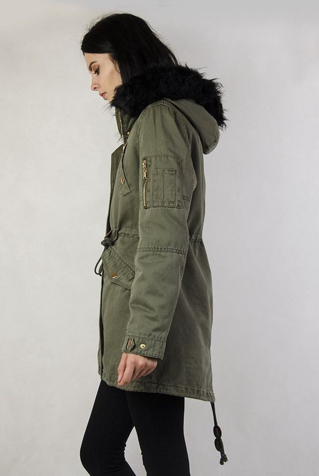 Khaki kurtka parka z czarnym futerkiem