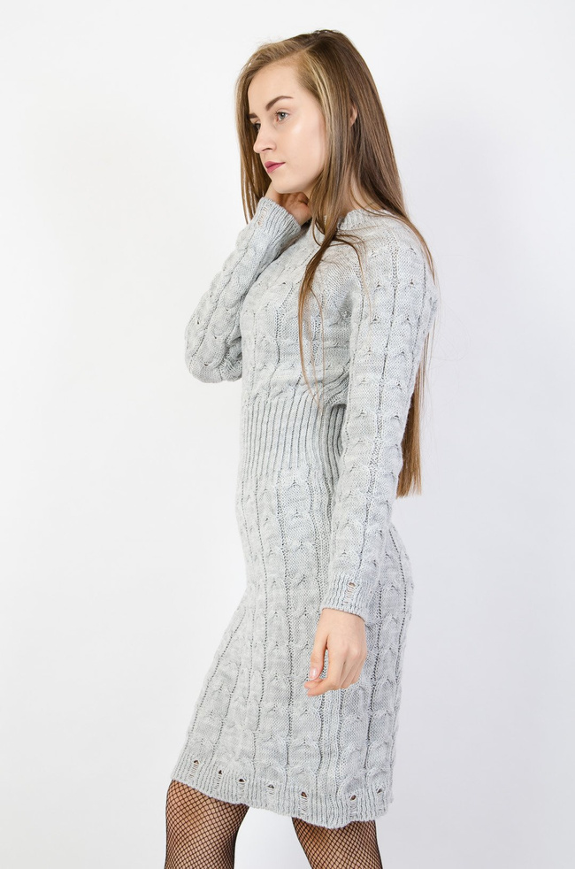 Szara sweterkowa sukienka