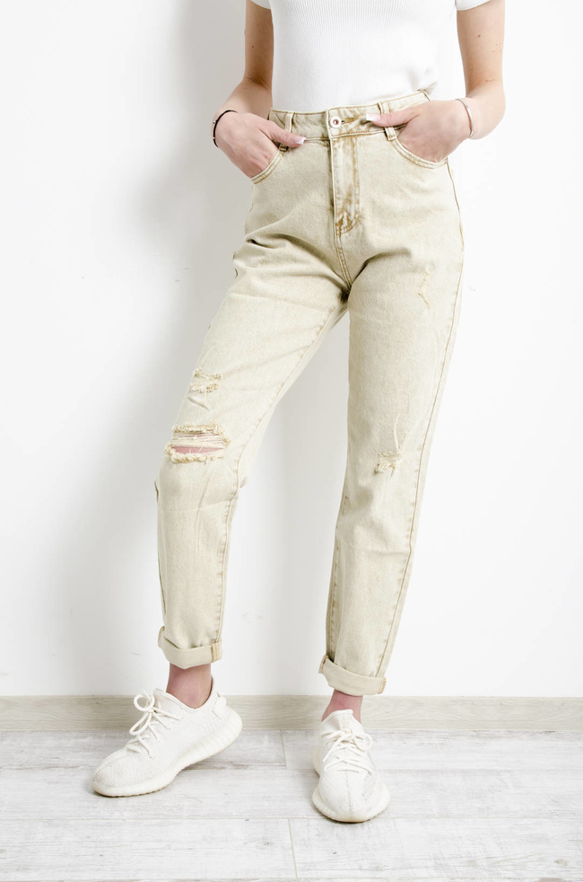 SPODNIE JEANSOWE MOM FIT Z DZIURAMI- BEŻOWE
