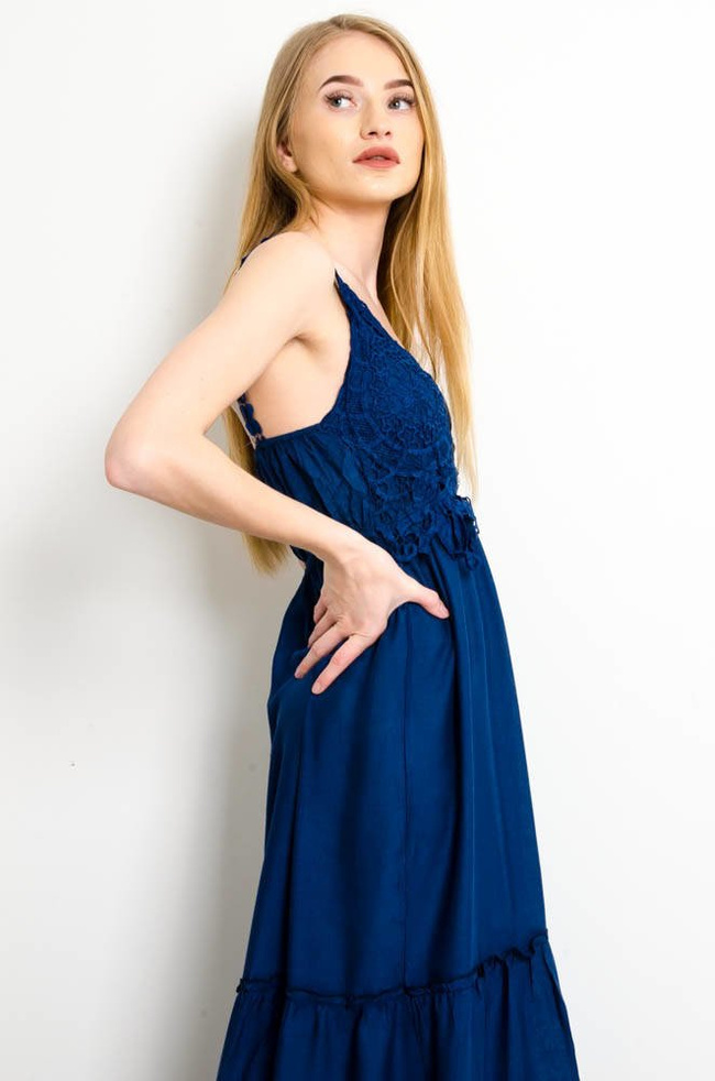 GRANATOWA SUKIENKA MAXI NA RAMIĄCZKACH Z AŻUROWĄ GÓRĄ