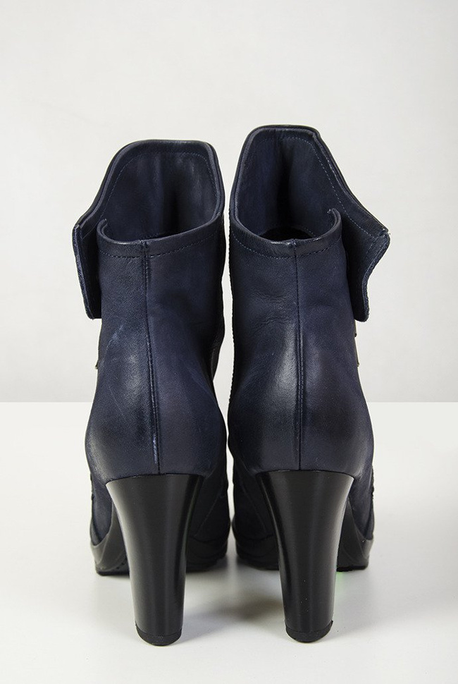 Venezia Granatowe botki ocieplane