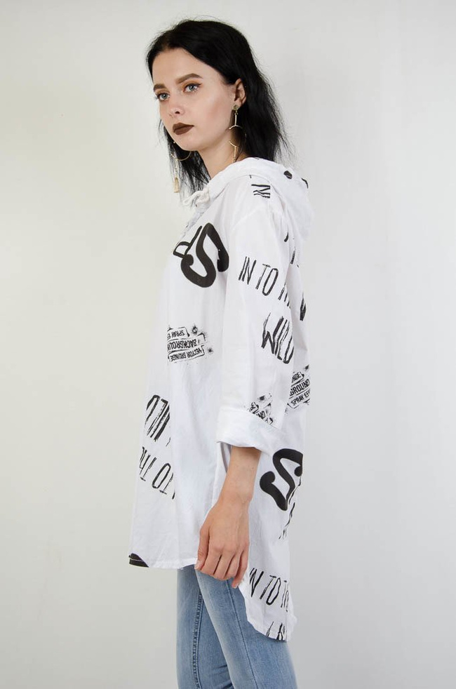 BIAŁA DŁUGA BLUZKA Z NAPISAMI