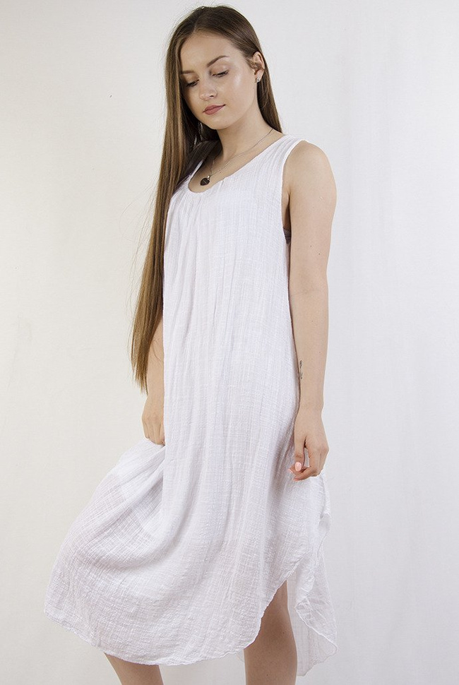 Biała długa lniana sukienka