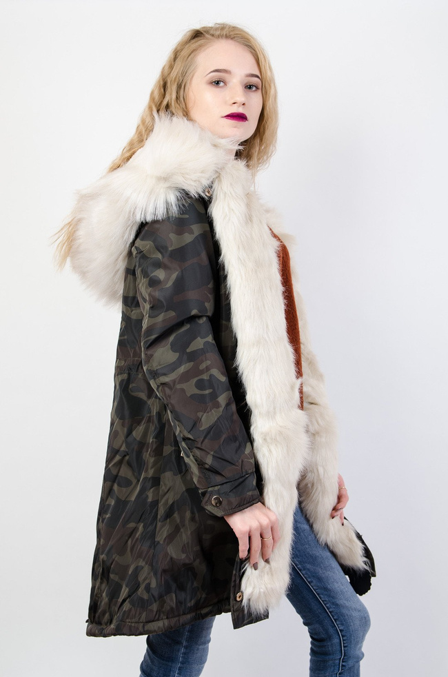 Kurtka moro ocieplana z futerkiem