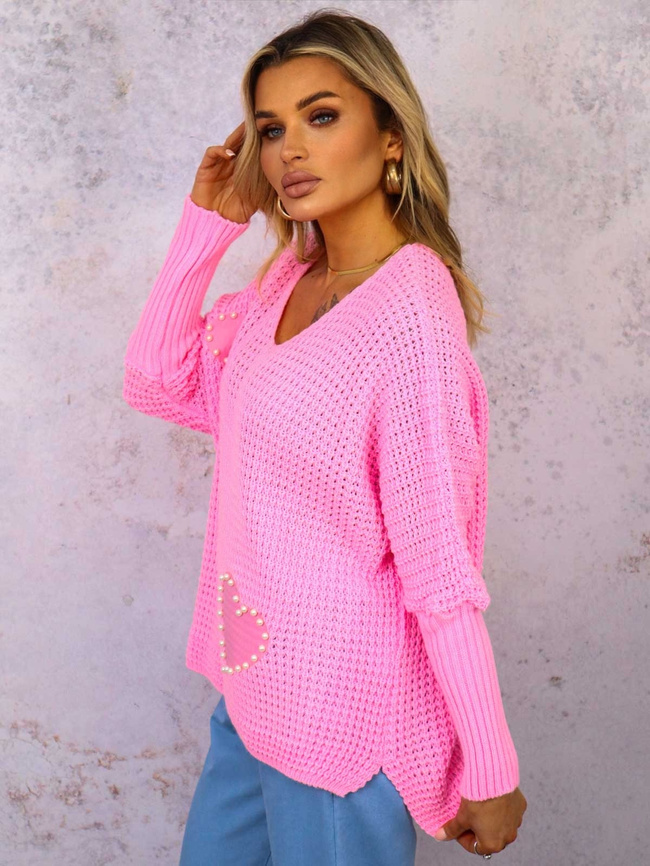 SWETER Z SERDUSZKAMI OVERSIZE- RÓŻOWY
