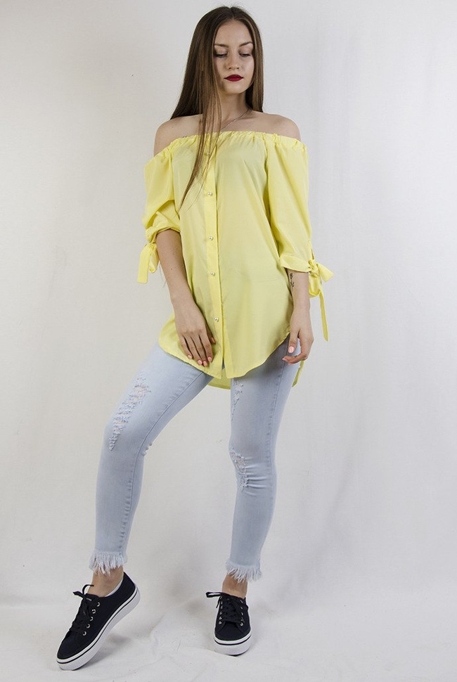 Żółta bluzka z odkrytymi ramionami