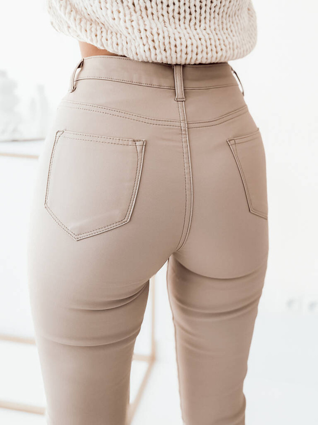 WOSKOWANE SPODNIE Z WYSOKIM STANEM I GUZIKAMI- BEŻOWY