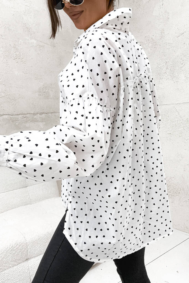 KOSZULA OVERSIZE W SERDUSZKA- BIAŁA