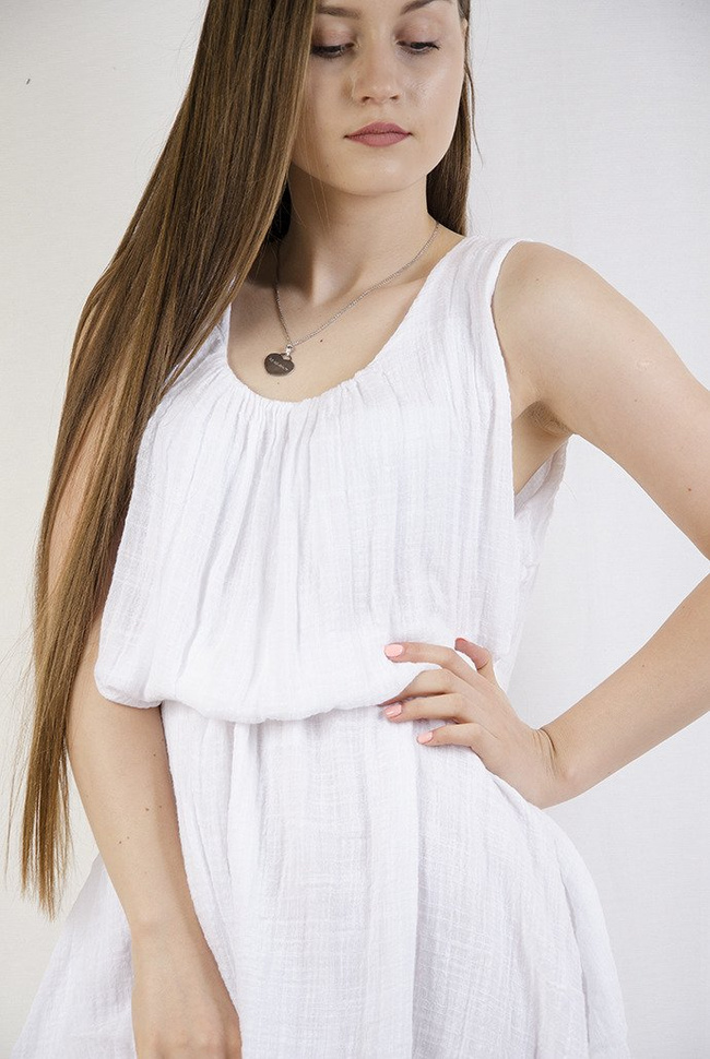 Biała długa lniana sukienka