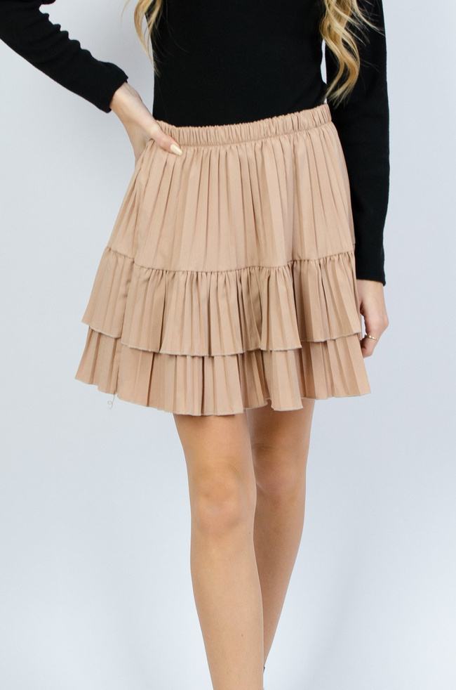 Beżowa plisowana spódnica z falbanami
