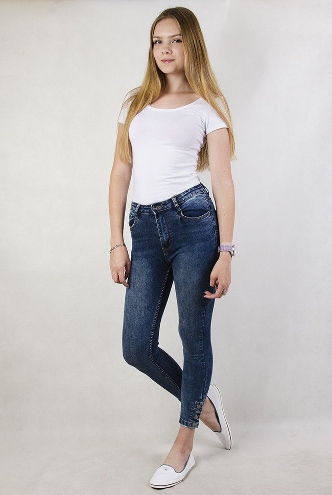 Spodnie jeansowe z wysokim stanem i zatrzaskami przy nogawce