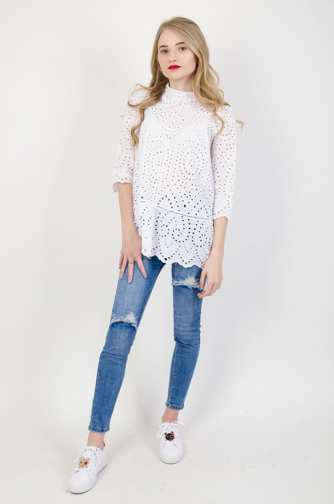 Biała ażurowa bluzka