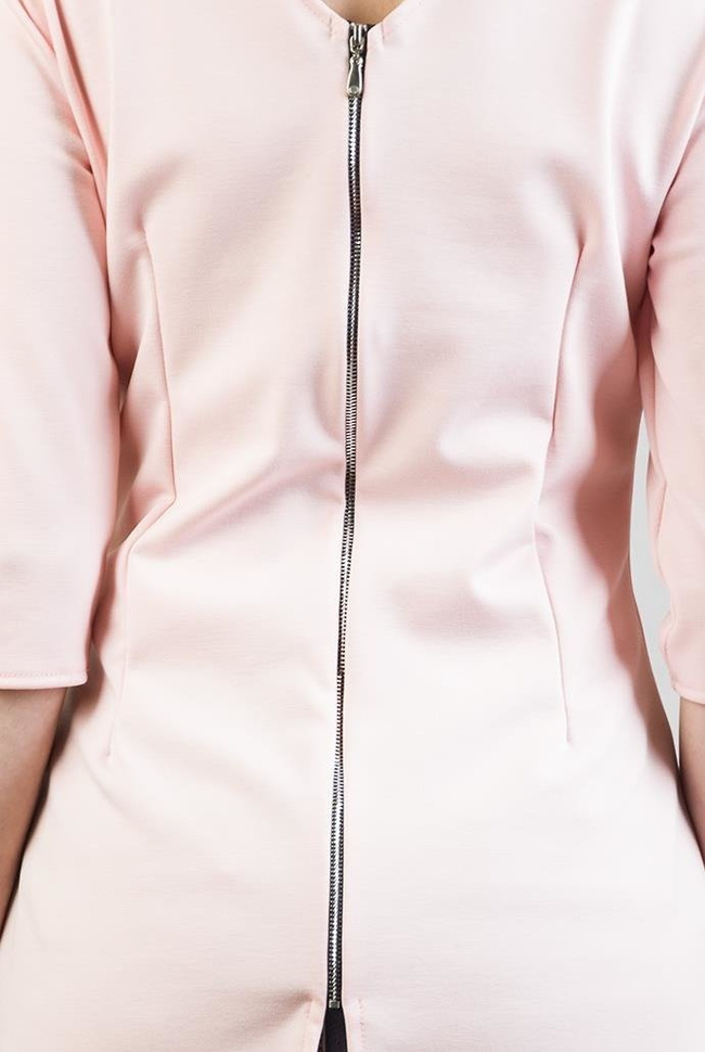 Jasno-różowa asymetryczna bluzka